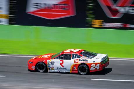 Thomas Nepveu Finishes the Bud Light 300 in 12th Place