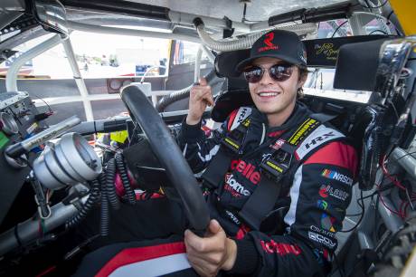 Thomas Nepveu Aims for a Top 10 at Autodrome Chaudière